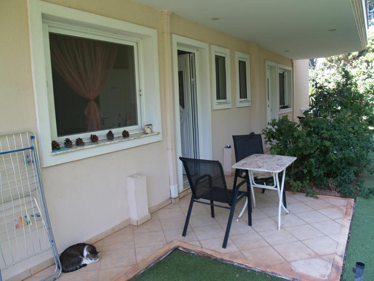 Villa Verde Apart-Hotel Néa Mákri エクステリア 写真
