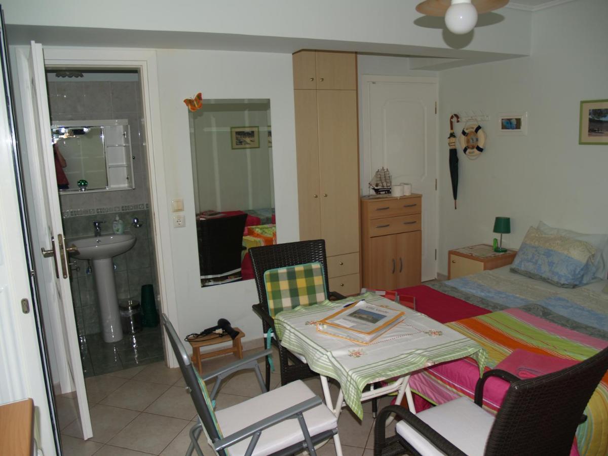 Villa Verde Apart-Hotel Néa Mákri エクステリア 写真